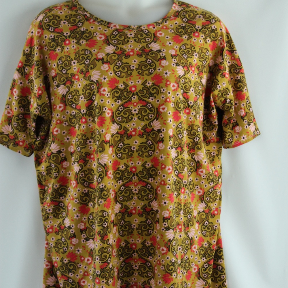 LULAROE Stretch Irma  Pailsley Size XL